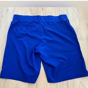 Under Armour women’s golf shorts No rips, tears, snags, stains or defects.